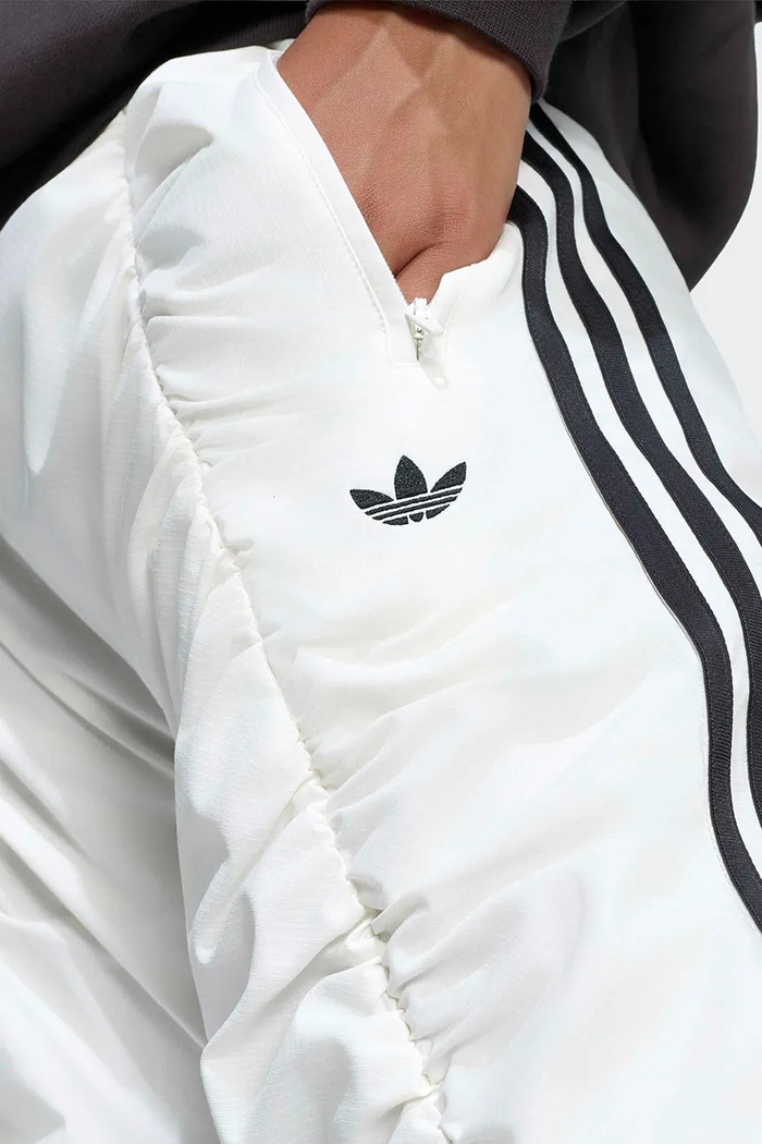 Spodnie damskie Adilenium Season 6 Faux Suede adidas Originals LH1929 beżowy
