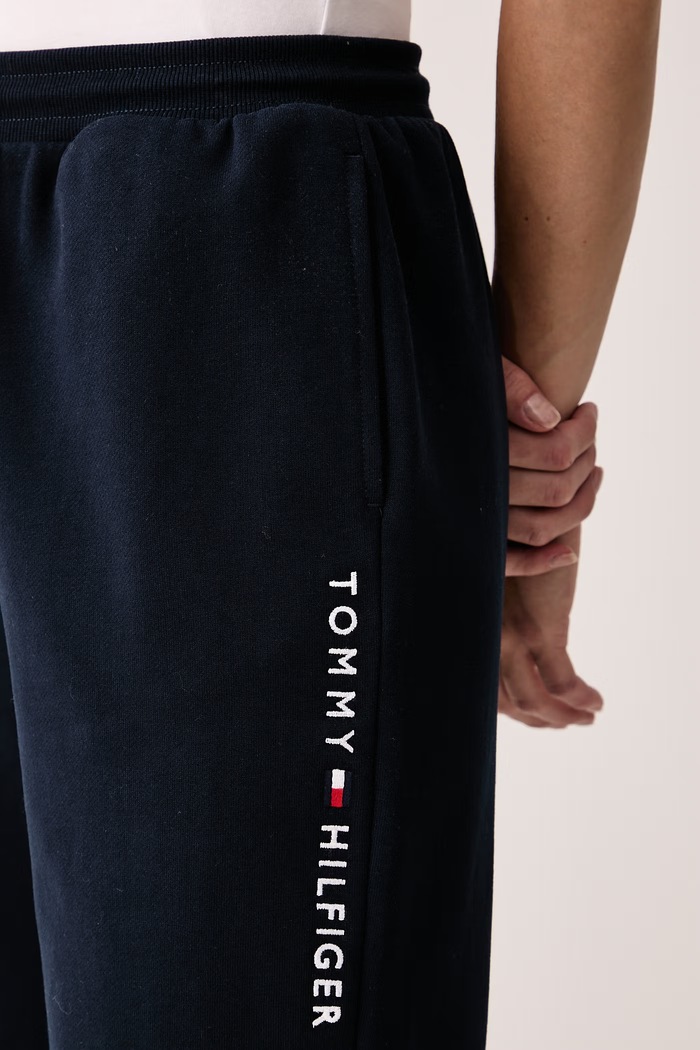 Nohavice loungewear dámske bavlnené Tommy Hilfiger UW0UW06620 tmavomodrá