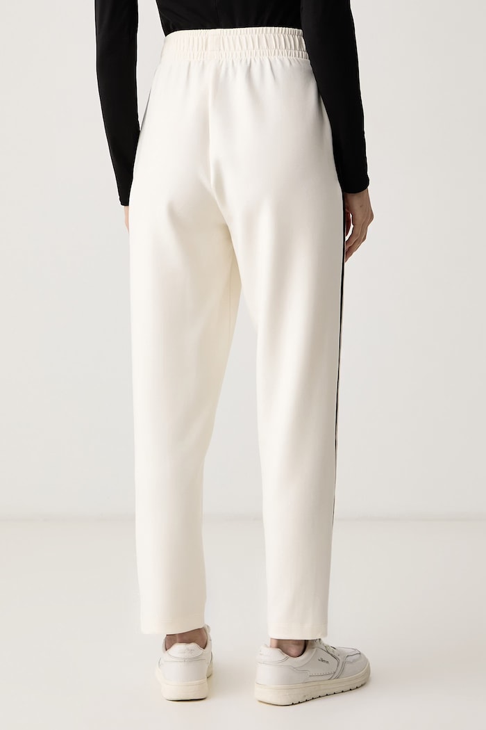 Odzież BOSS Spodnie dresowe damskie z modalem Mirage_Pants Tapered 50571041 beżowy