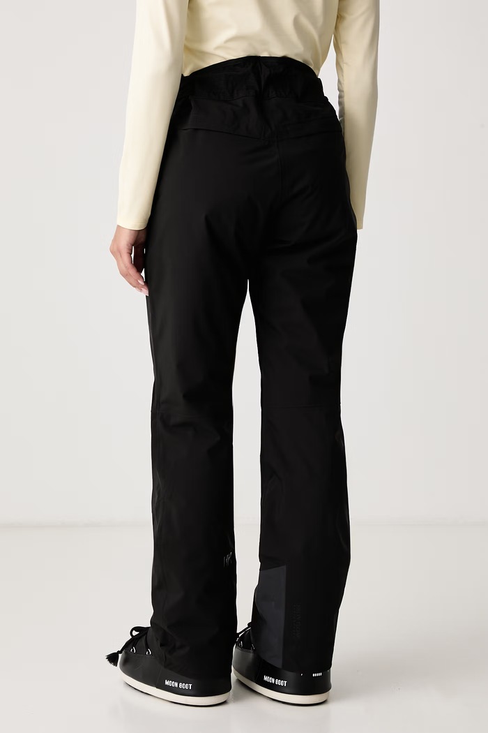 Odzież Helly Hansen Spodnie narciarskie damskie LEGENDARY 65683.990 czarny