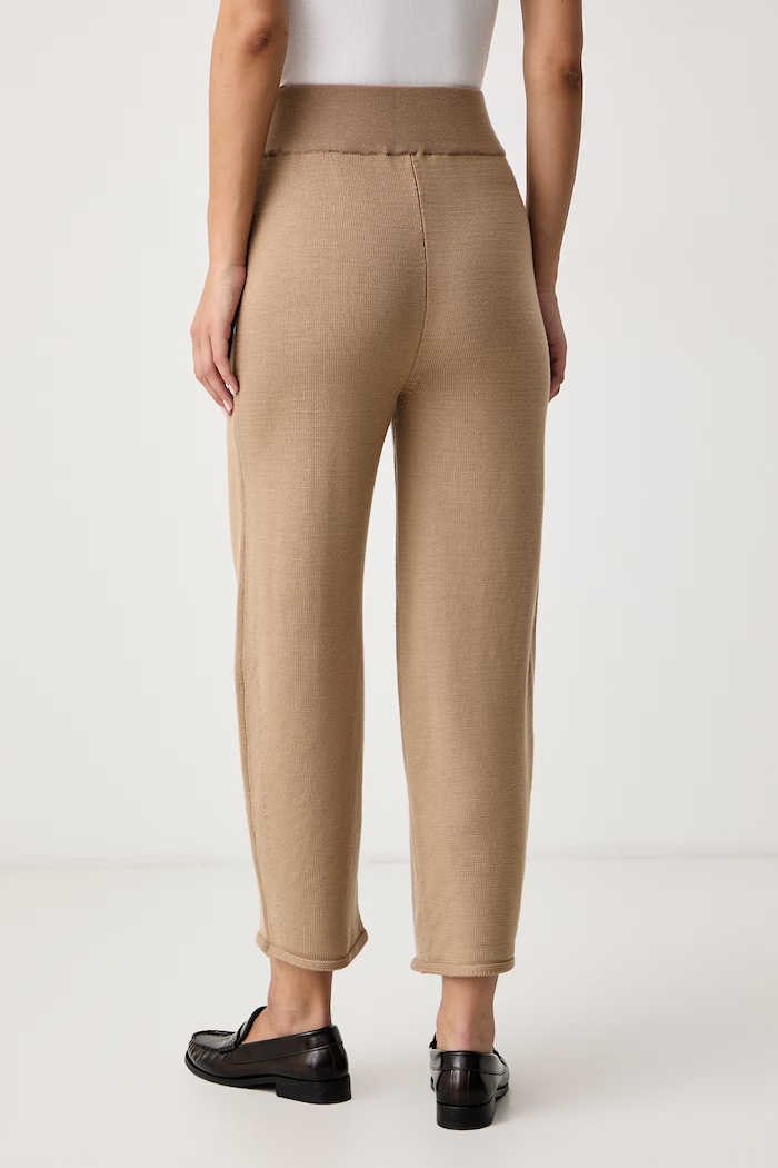 Odzież MM by Max Mara Spodnie damskie wełniane MMLOBOLI 2626336038600 beżowy