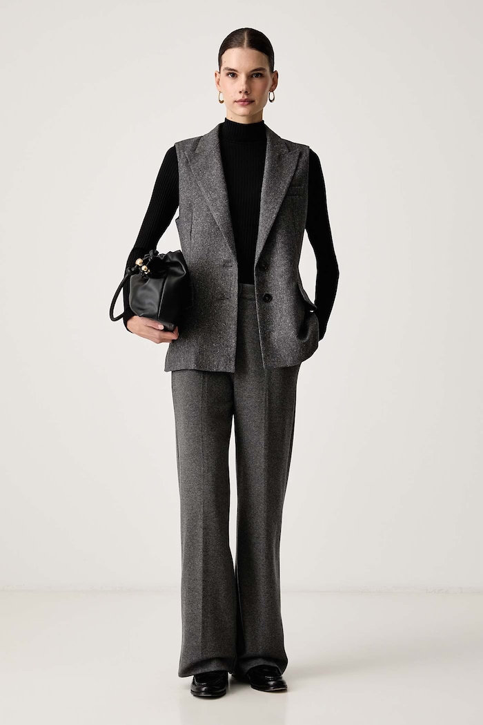 Weekend Max Mara Spodnie damskie WKDORATA 2625786032600 szary AW26
