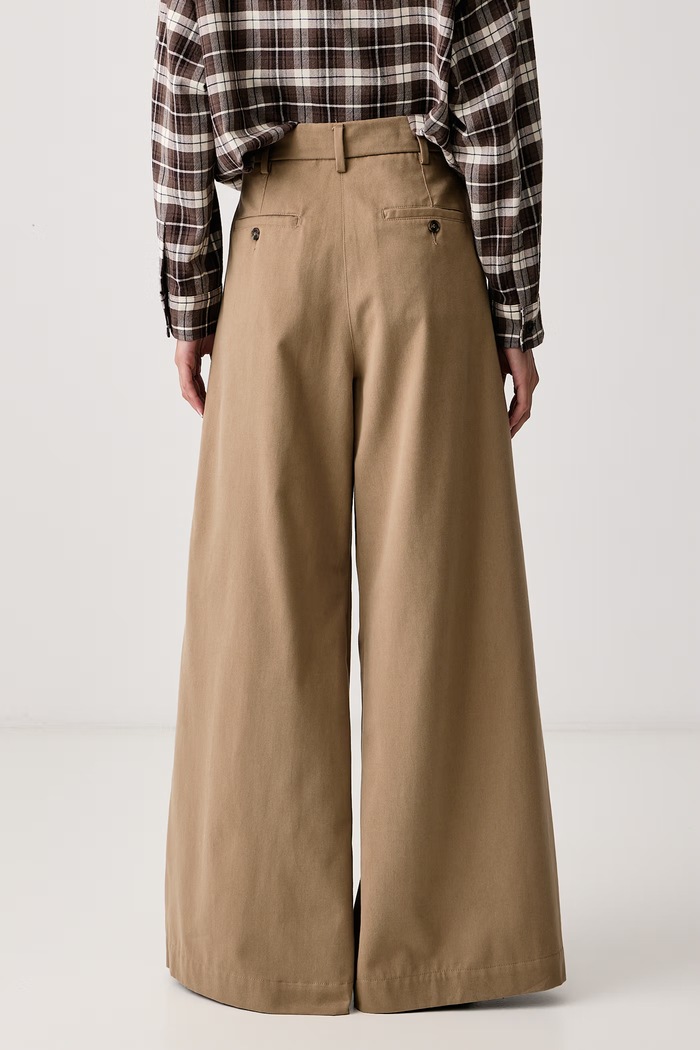 Odzież Weekend Max Mara Spodnie wide leg damskie bawełniane WKDEDITTO 2625136082600 beżowy