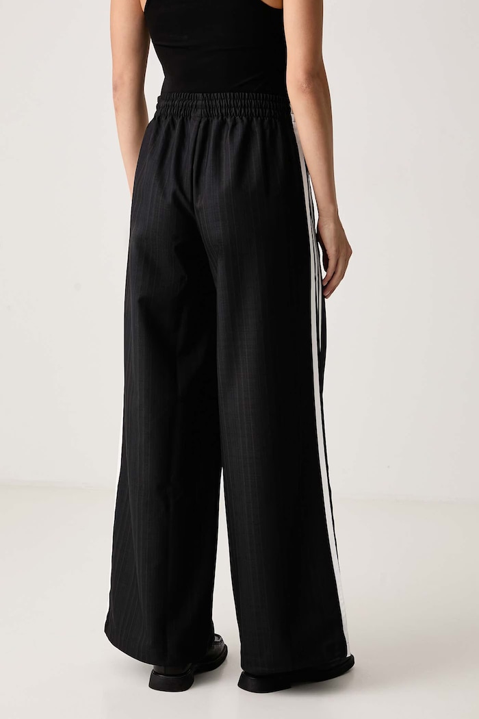 Odzież adidas Originals Spodnie damskie Advanced Archive LG4077 czarny