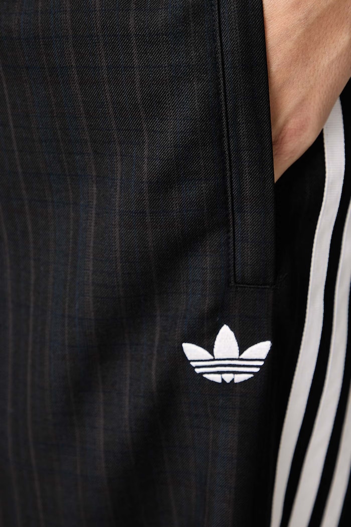 Spodnie damskie Advanced Archive adidas Originals czarny LG4077