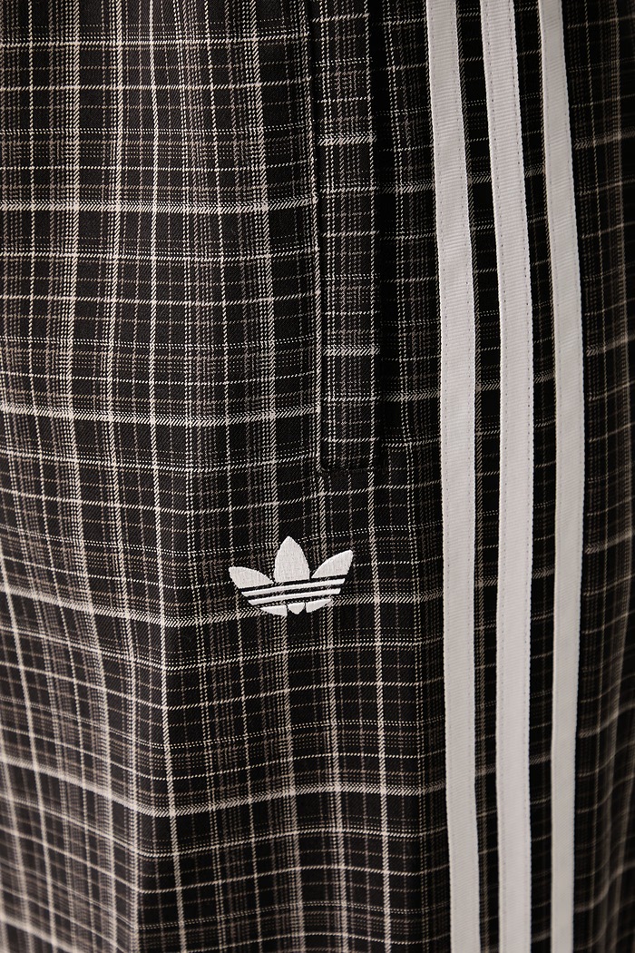 Pantaloni pentru femei Advanced Archive adidas Originals maro LG3958