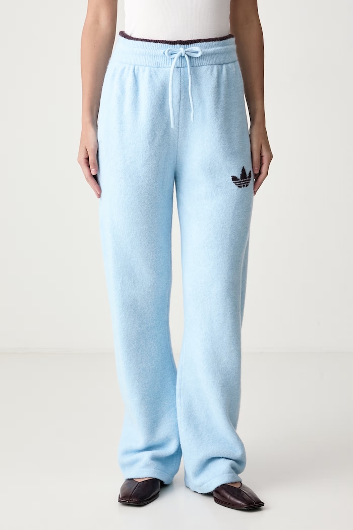 adidas Originals Spodnie dresowe damskie z dodatkiem wełny Essentials niebieski LF6547