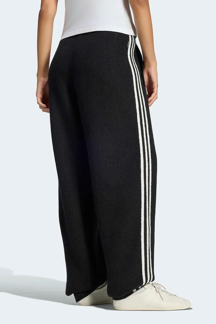 adidas Originals Spodnie dresowe damskie z dodatkiem wełny Adiluna Season 2 x Jennie LD8918 czarny AW26