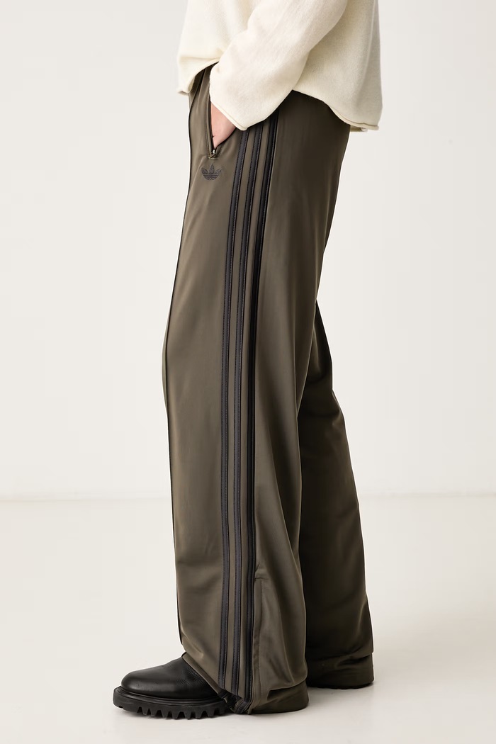 Spodnie dresowe damskie adidas Originals KV2234 zielony