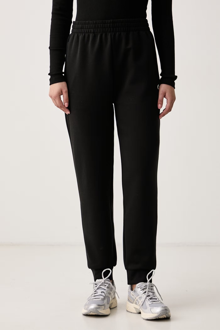 Lacoste Spodnie dresowe damskie czarny XF0189