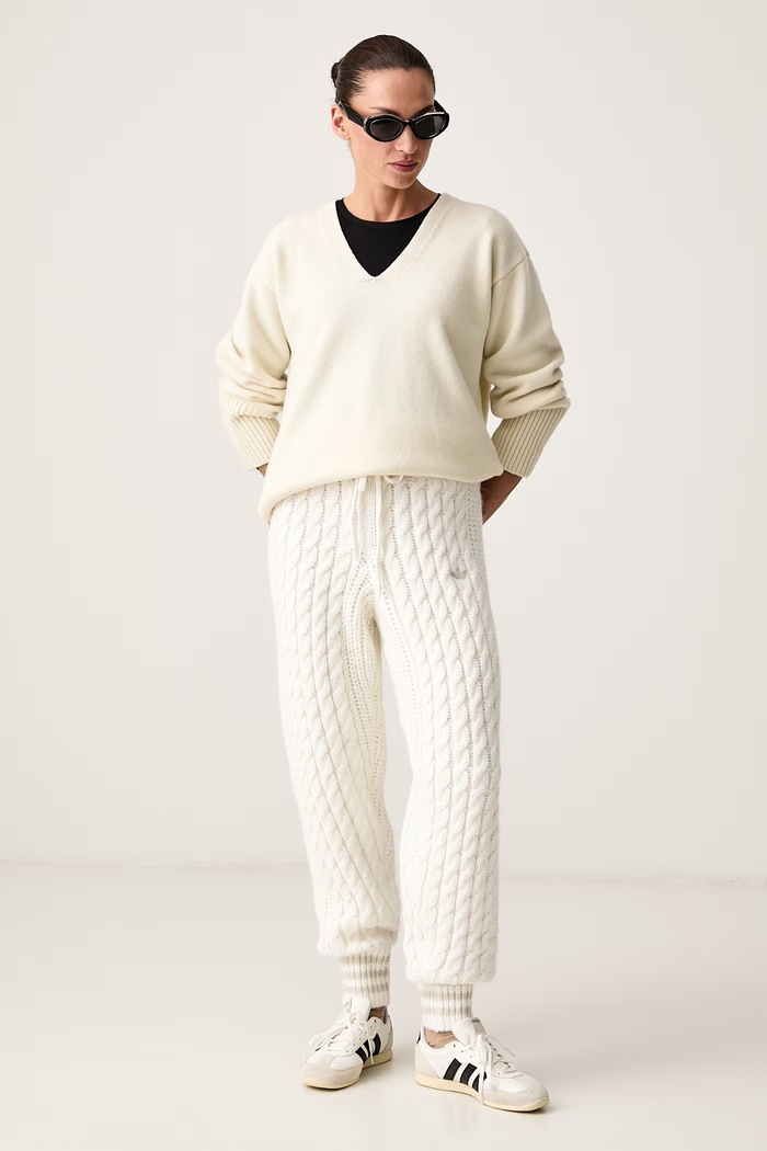 adidas Originals Spodnie dresowe damskie Cable Knit Firebird KT2288 beżowy AW26