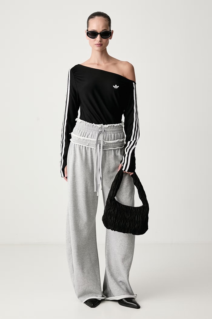adidas Originals Spodnie wide leg damskie bawełniane SST Double KT1932 szary AW26