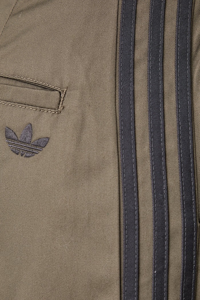 Spodnie straight damskie Tailored adidas Originals zielony KS9950