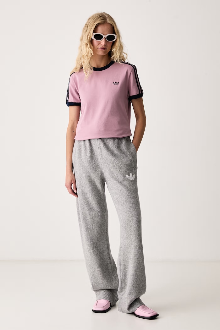 adidas Originals Pantaloni de trening pentru femei Essentials Knit IA4439 gri AW26