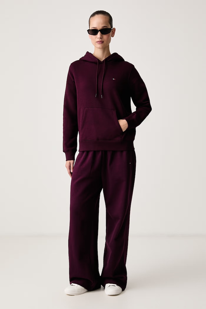 Tommy Jeans Spodnie dresowe damskie z bawełną DW0DW23551 bordowy AW26