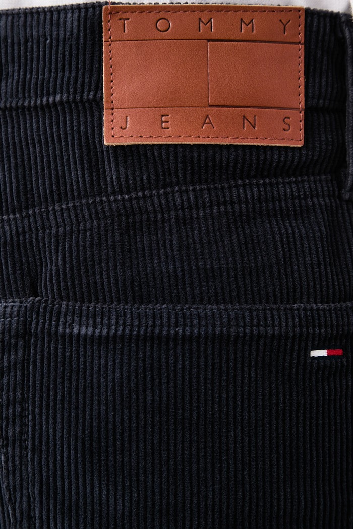 Wide leg hlače ženske od samta Tommy Jeans DW0DW23396 mornarsko plava
