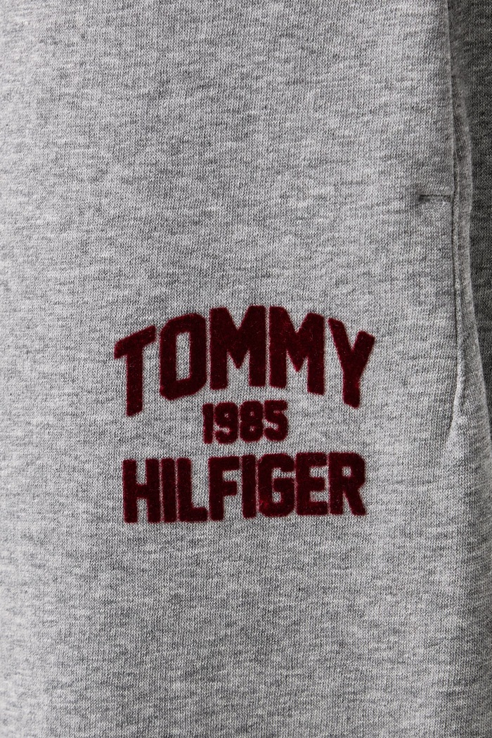 Trenirka ženska z bombažem Tommy Hilfiger WW0WW51627 siva