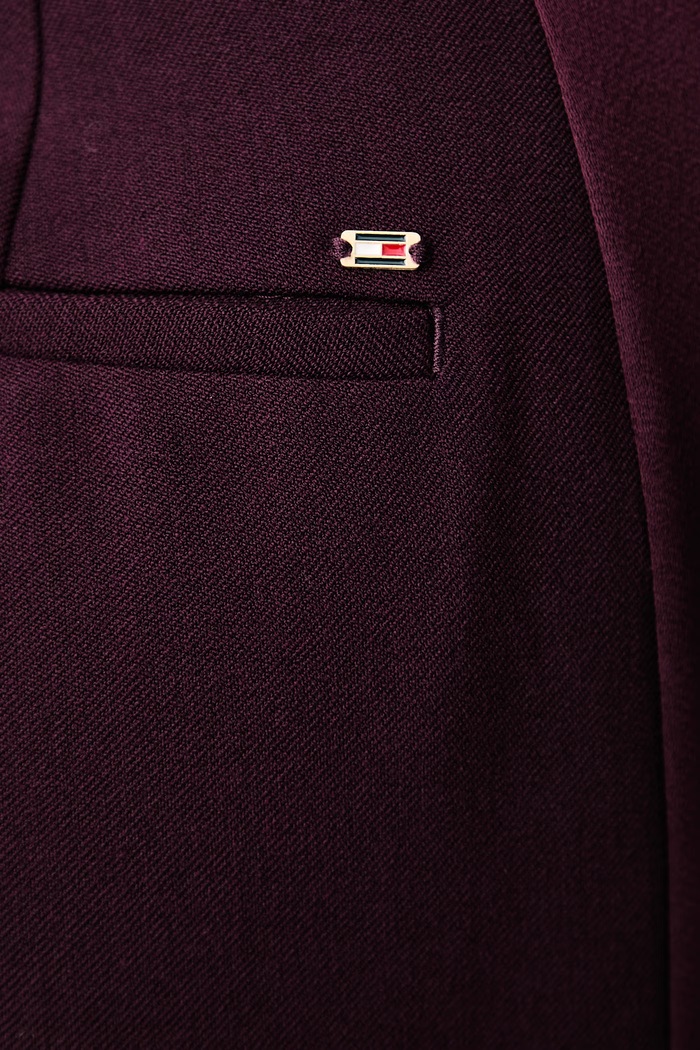 Spodnie garniturowe damskie z wiskozą Tommy Hilfiger WW0WW51858 fioletowy