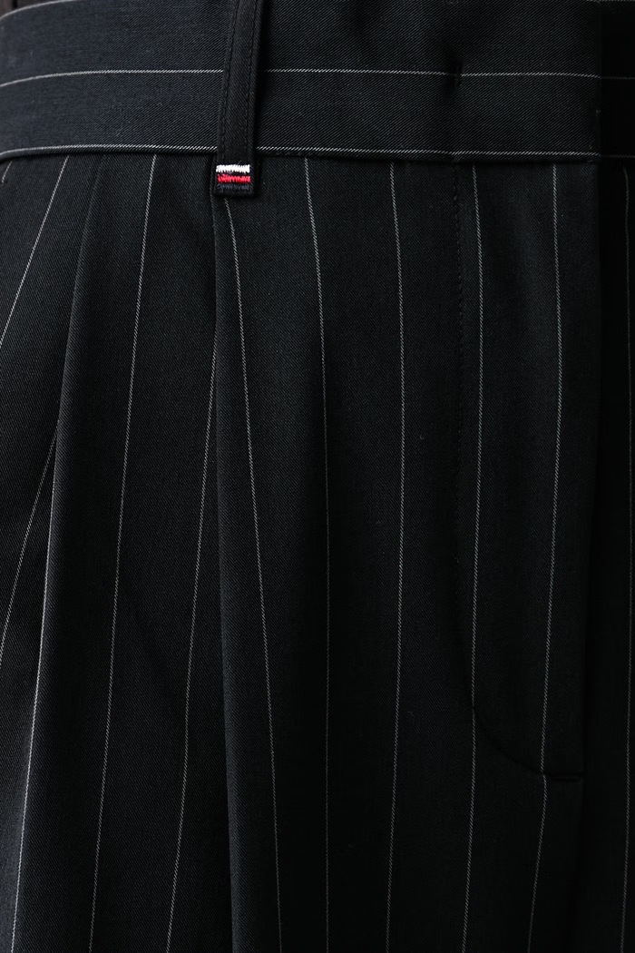 Hlače od odijela za žene s viskozom Tommy Hilfiger WW0WW51898 mornarsko plava