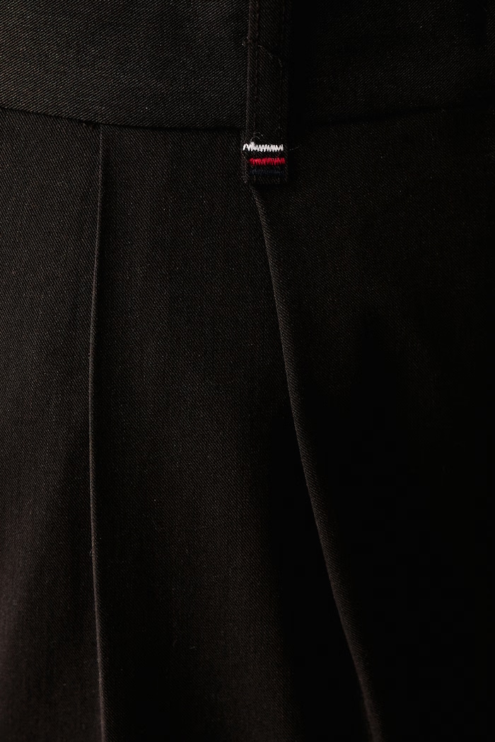 Spodnie garniturowe damskie z wiskozą Tommy Hilfiger WW0WW51898 brązowy
