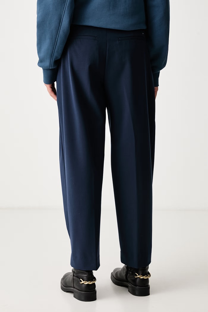 Odzież Tommy Hilfiger Spodnie damskie WW0WW52916 granatowy