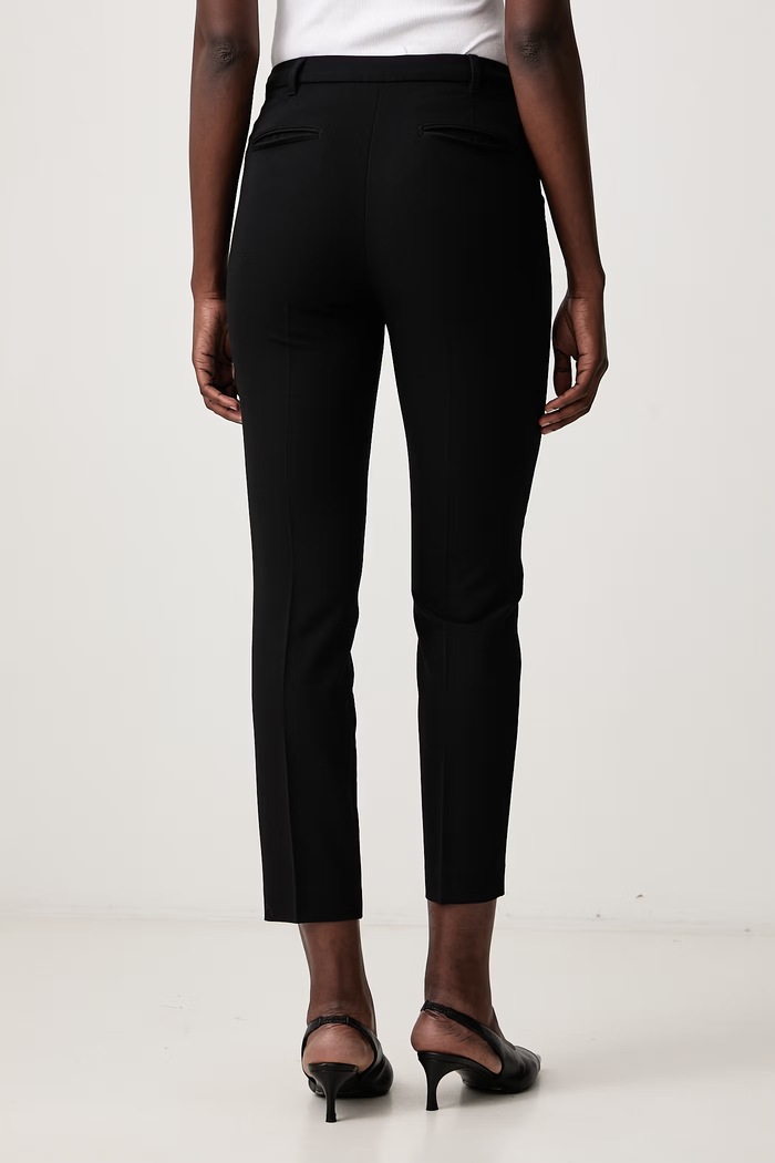 Odzież Sisley Spodnie slim fit damskie 4KVXPF00C czarny