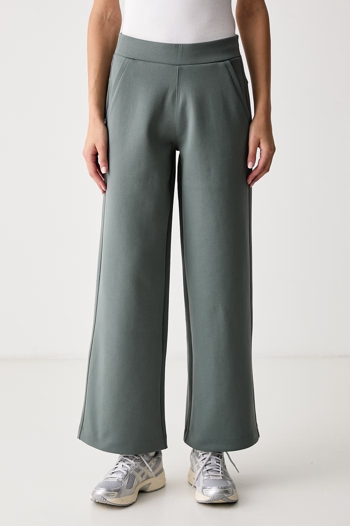 Columbia Spodnie dresowe damskie Amazesweats zielony 2174321