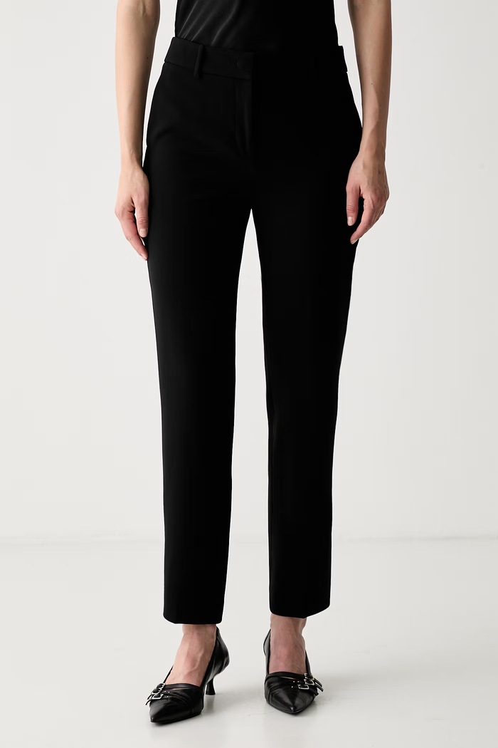 Trussardi spodnie garniturowe damskie czarny P231A002412N