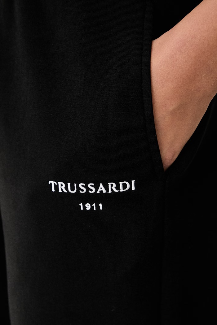 Trussardi spodnie dresowe damskie z bawełną czarny P8126000034N