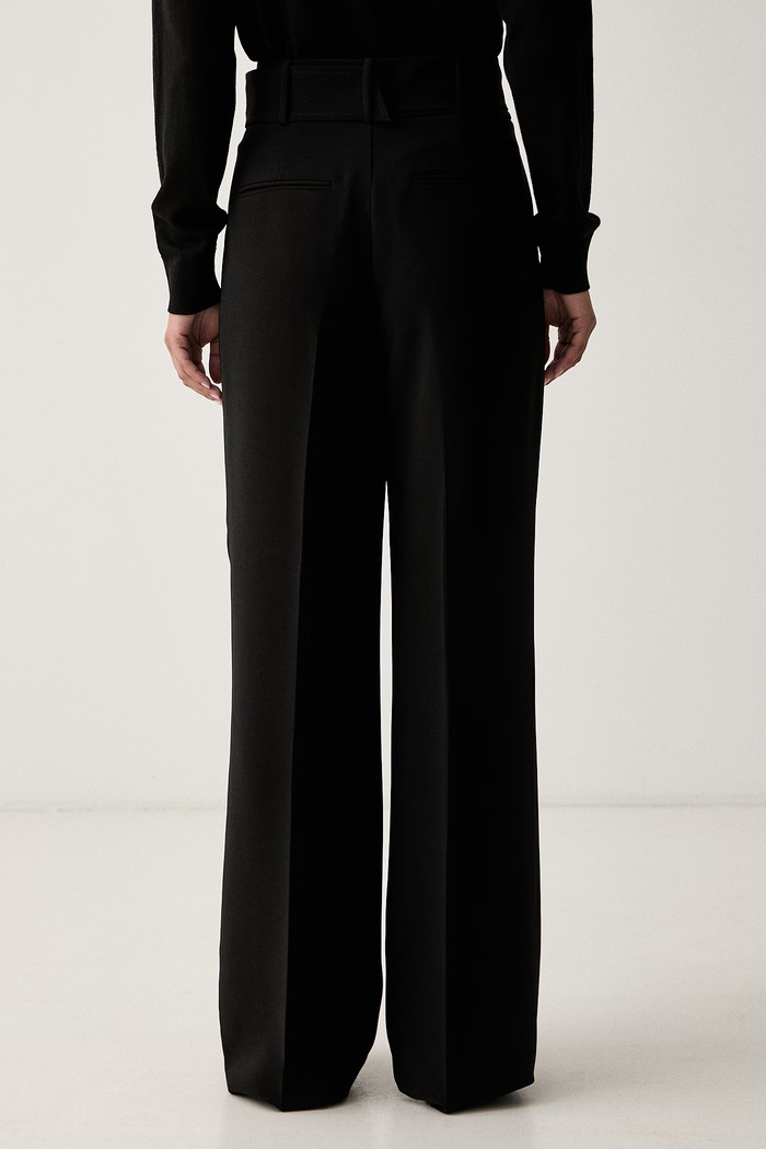Odzież Trussardi spodnie garniturowe damskie P008A002440N czarny