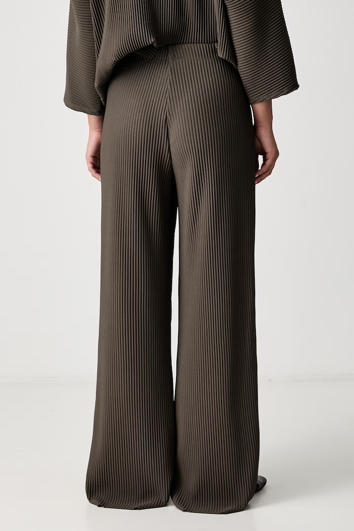 Odzież Joseph Ribkoff spodnie wide leg damskie 254006F26 zielony