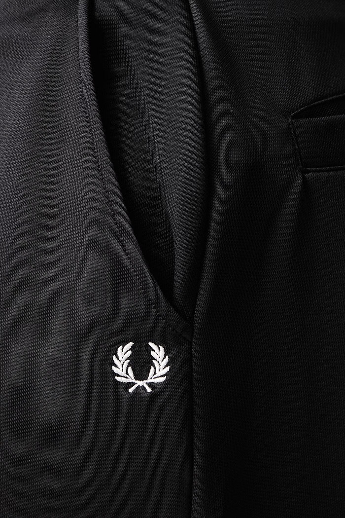 Spodnie damskie Fred Perry czarny T3112.102