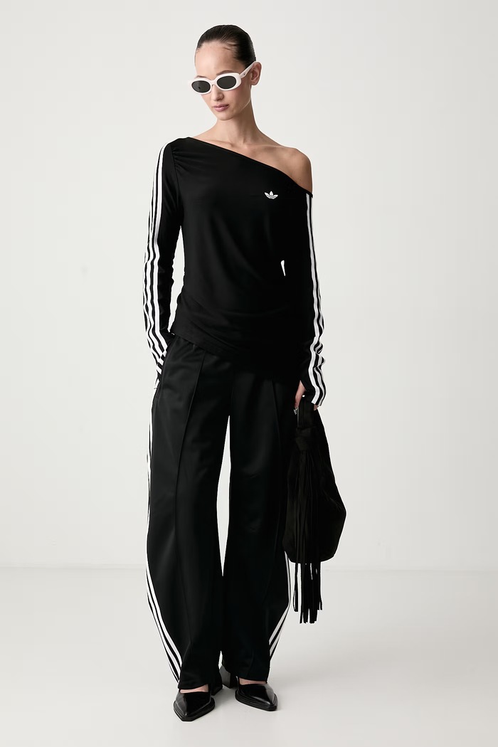 adidas Originals Штани жіночі Firebird Barrel LF1057 чорний AW26