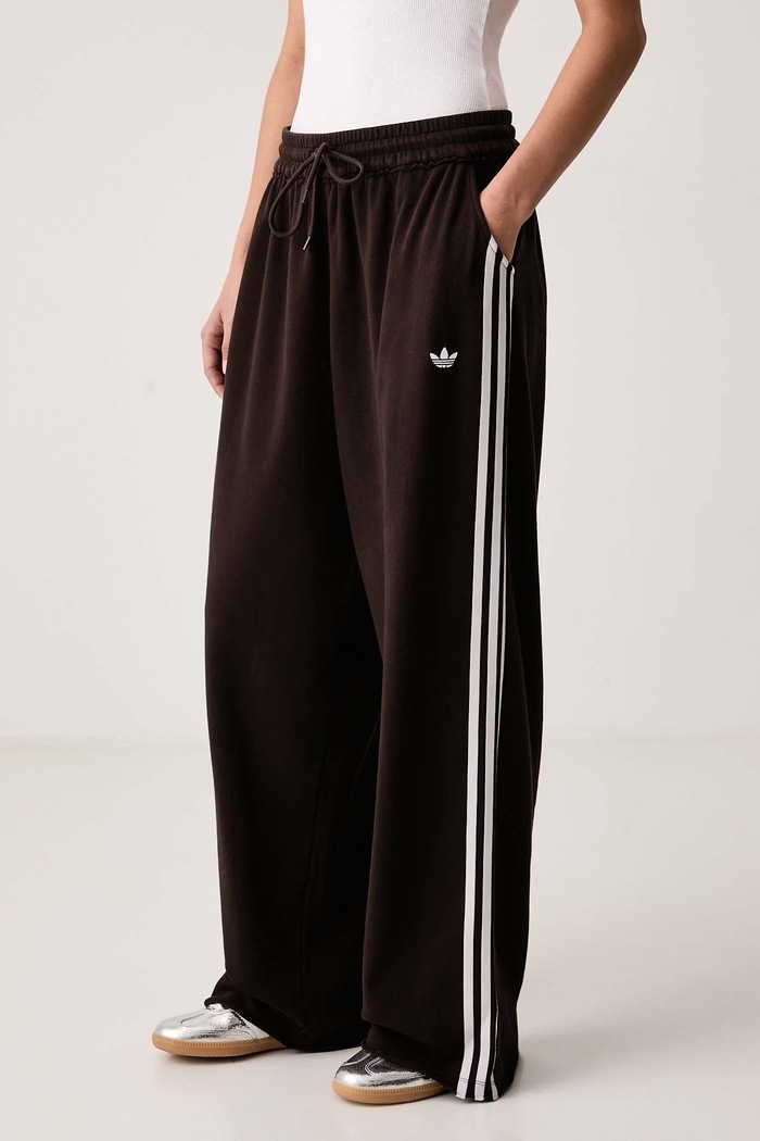 Pantaloni de trening pentru femei din bumbac adidas Originals LE8324 maro