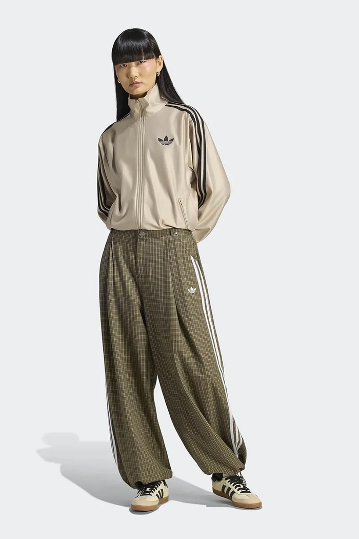 Одяг adidas Originals Штани жіночі Checks LE8308 зелений
