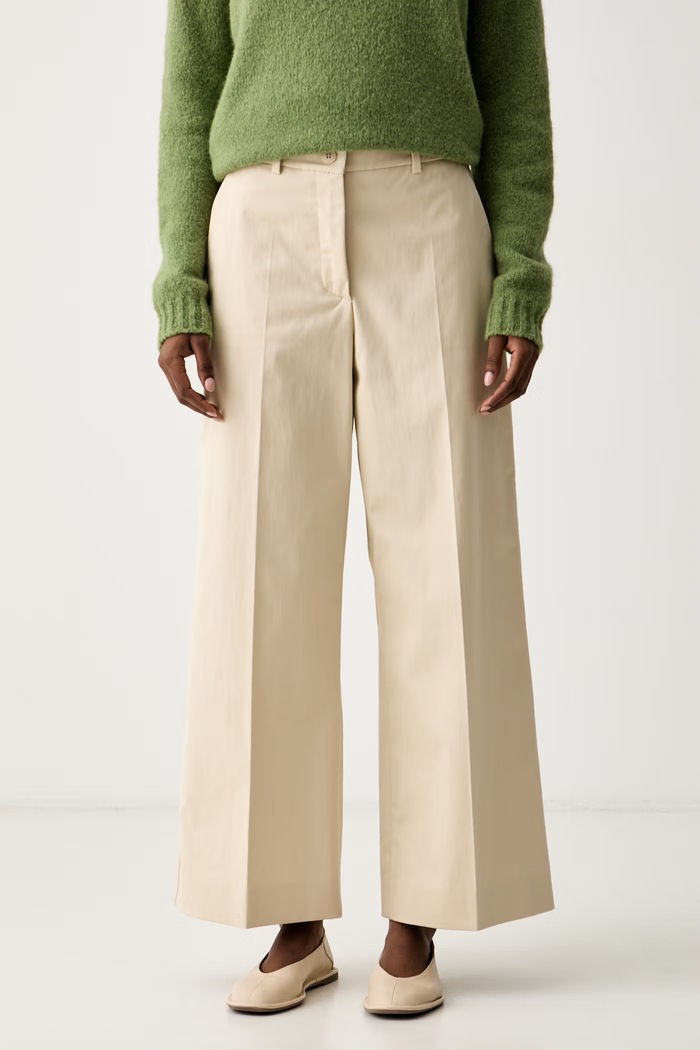 Weekend Max Mara spodnie damskie z bawełną WKDURIAL beżowy 2625136031600