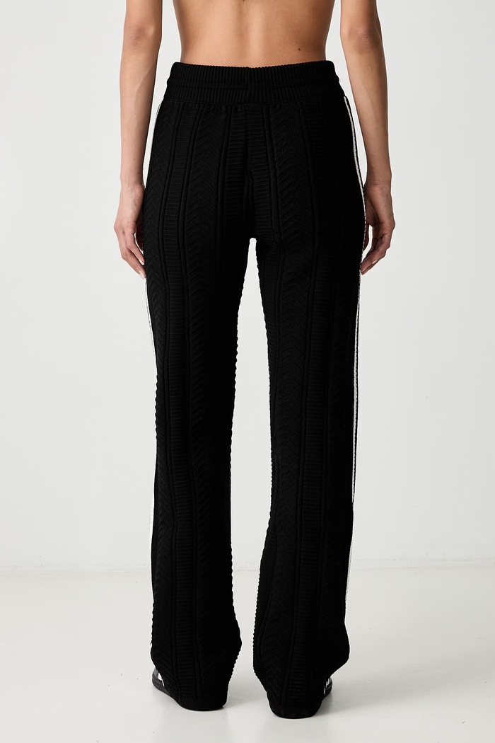 Odzież adidas Originals spodnie dresowe damskie KR9626 czarny