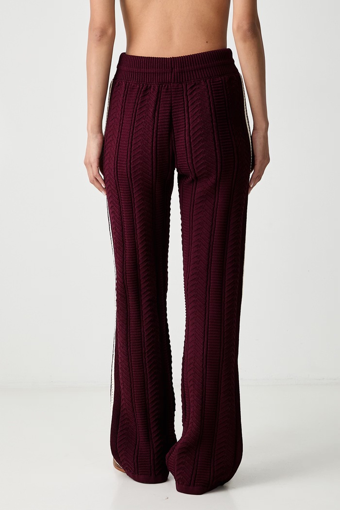 Odzież adidas Originals spodnie dresowe damskie KR8943 bordowy