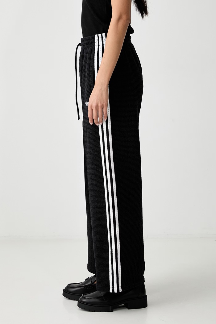 adidas Originals Firebird Crop spodnie dresowe damskie czarny KQ5833