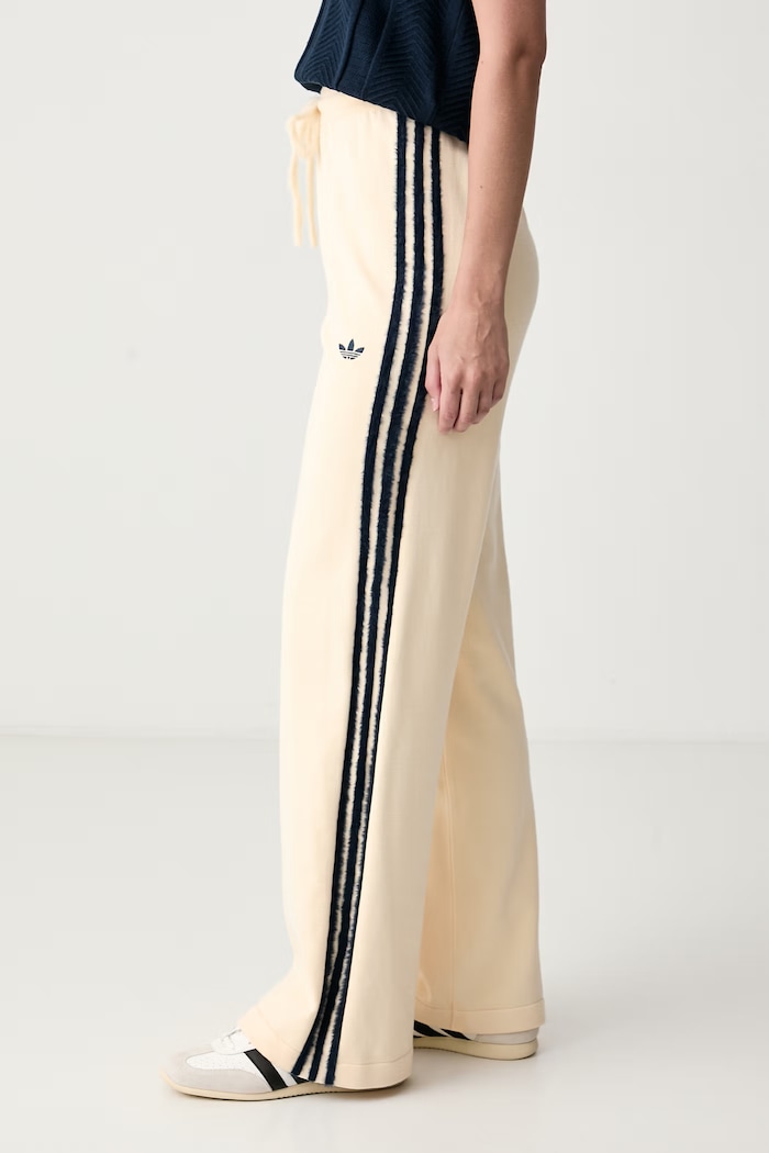 Παντελόνι επίσημο γυναικείο Knit Firebird adidas Originals KS7363 κίτρινο