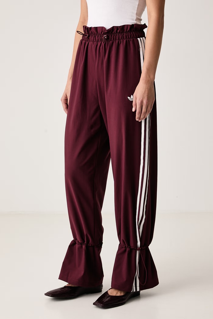 Pantaloni de trening pentru femei Nylon Paper Bag adidas Originals LG4281 burgundia