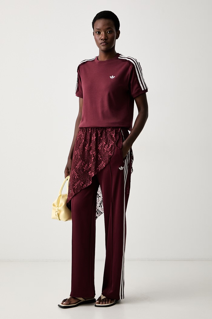 Одежда adidas Originals спортивные штаны для женщин Lace Injection LG4272 бордо