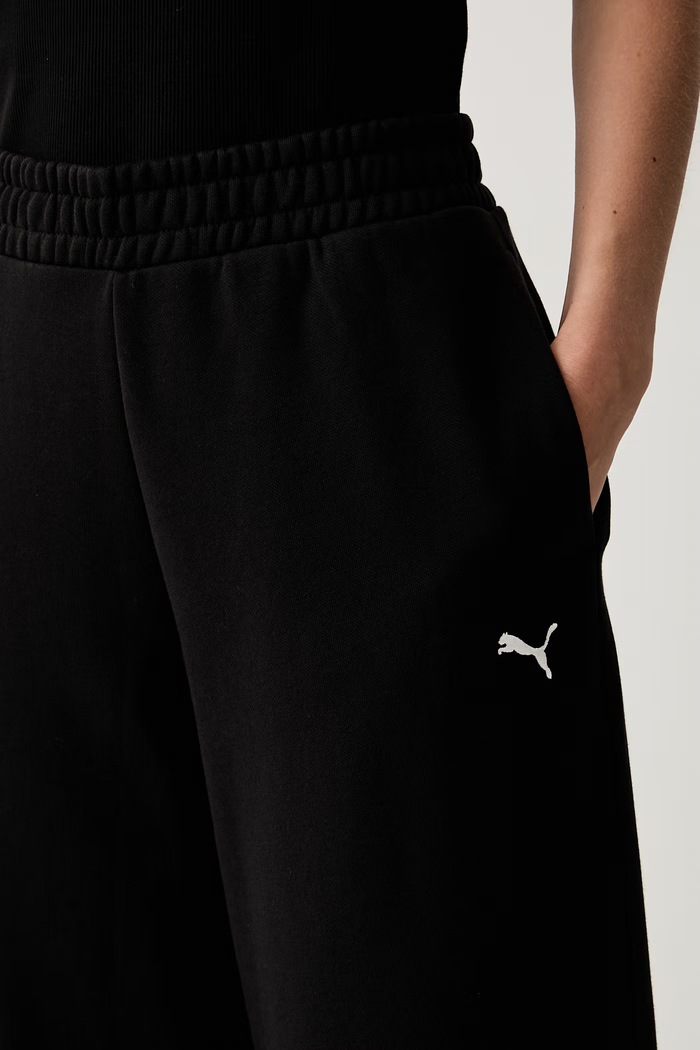 Puma spodnie dresowe damskie z bawełną Essentials czarny 692919