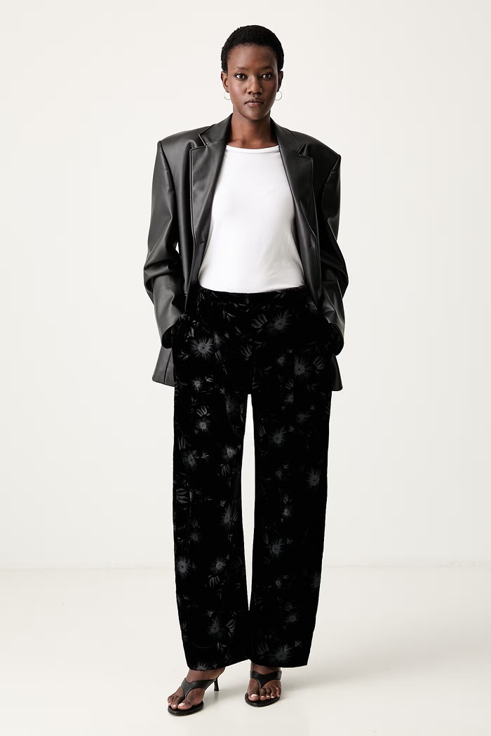 Pinko nohavice dámske zamatové 107496.A3DV čierna AW26