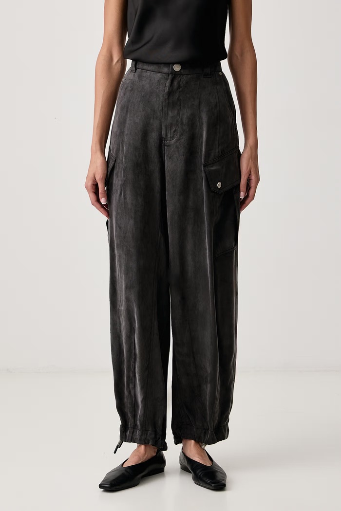 Pinko Панталон карго дамски от купро черен 106444.A3F8