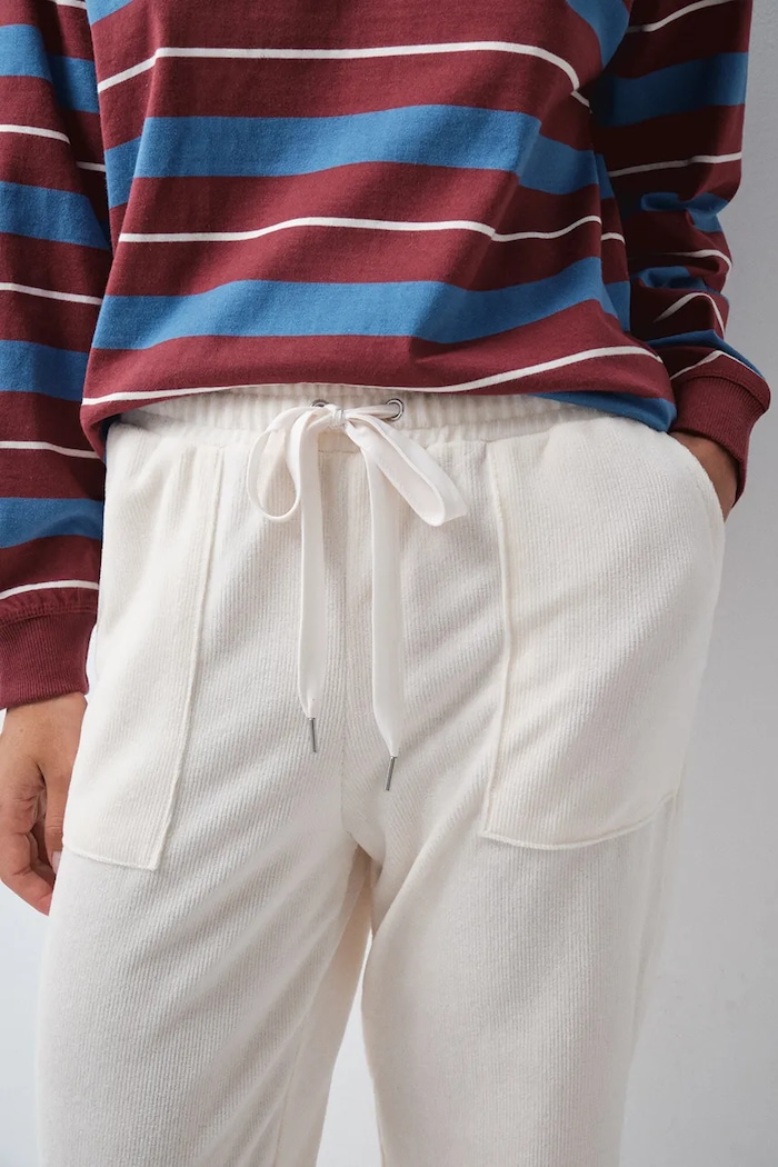 Odzież women'secret Spodnie dresowe damskie z bawełną 3704551 beżowy