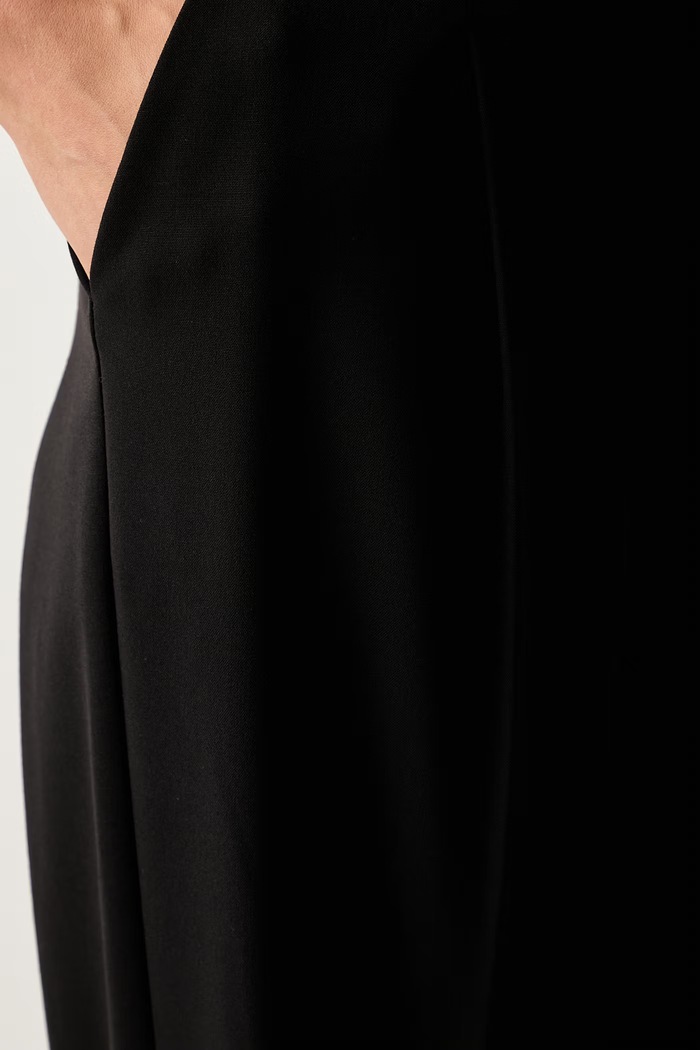 Twinset hlače za žene s viskozom crna 262TF2014