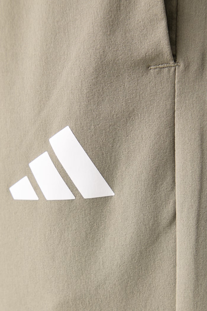 Παντελόνι επίσημο Γυναικείο Essentials adidas Performance πράσινο KT3789