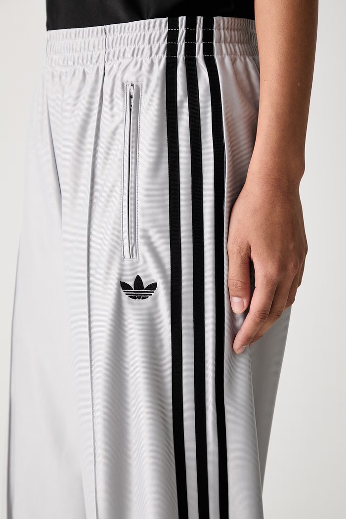 adidas Originals брюки для беременных для женщин Firebird серый KS9973