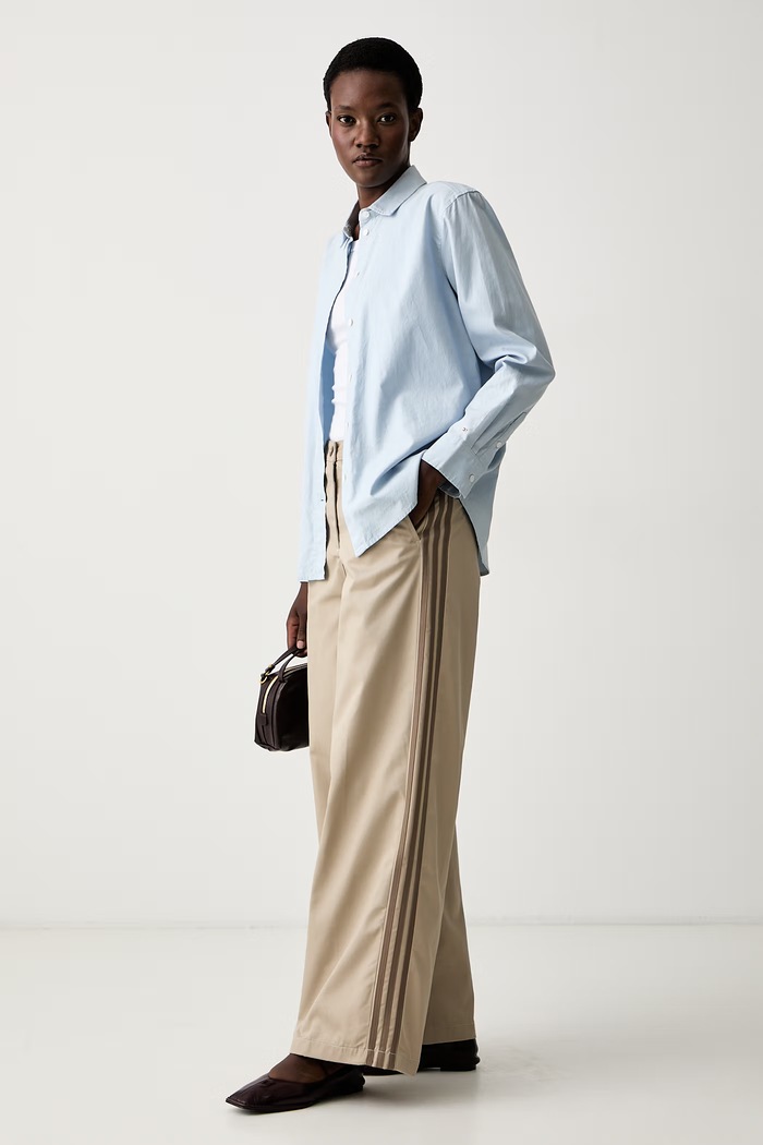 adidas Originals spodnie damskie z bawełną Tailored beżowy KS9949